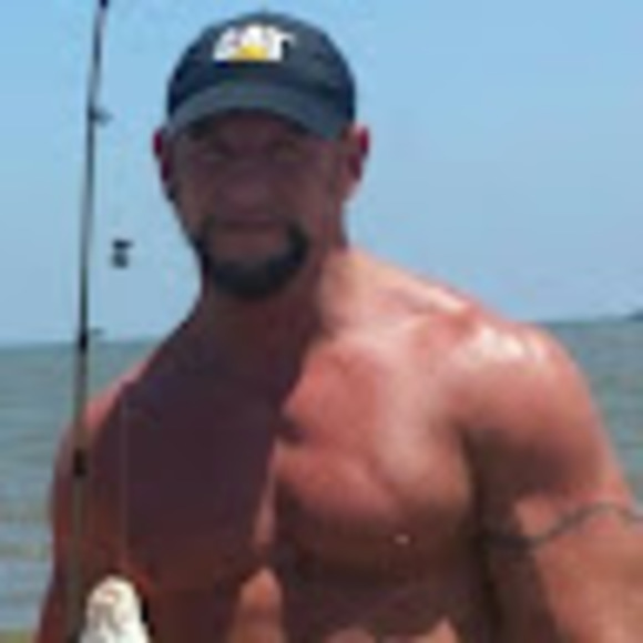 Meet your Posher, Chad - Picture 1 of 1